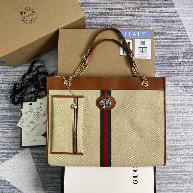 Gucci Handbags 139